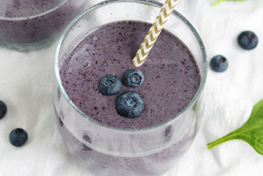 Blueberry Flax Superfood Smoothie