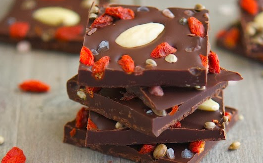 Goji Berry Chocolate Bark Recipe